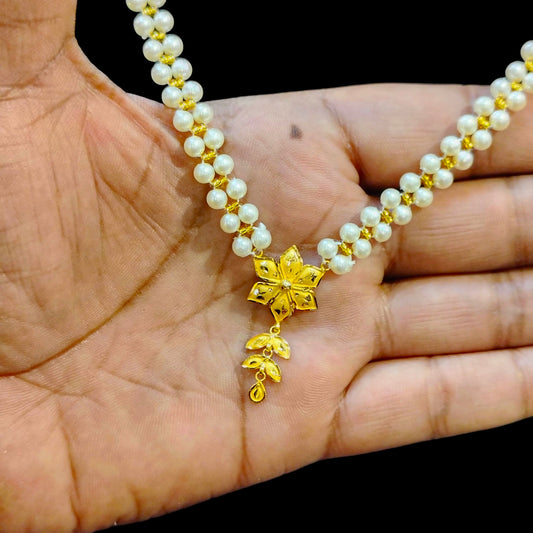 (GMP22) BIS CERTIFIED WGT: 0.830 GM APPROX HUID HALLMARK 916 22KT GOLD MOTI PENDANT 1 PIECE FOR YOUR BEAUTIFUL WIFE.