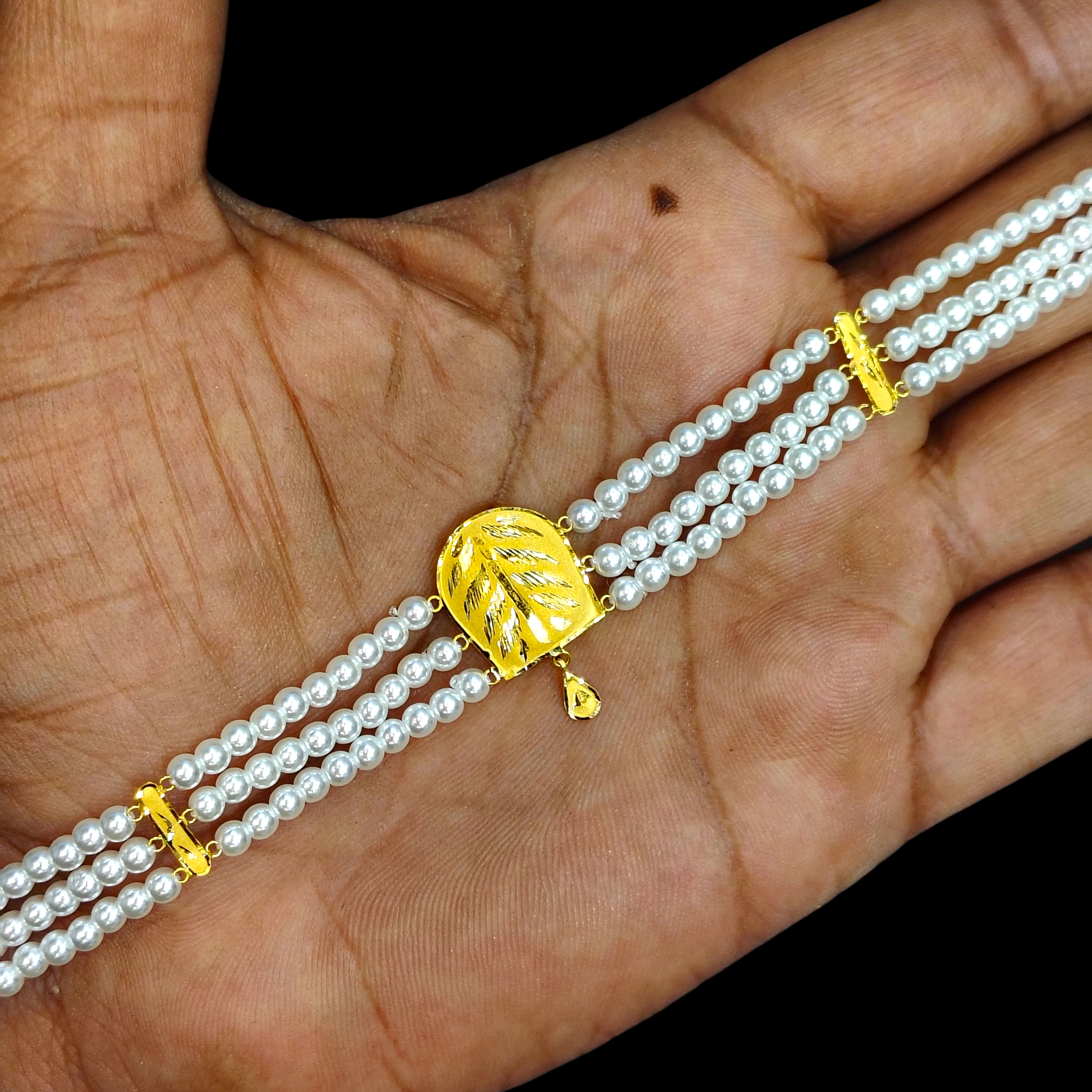 PEARL CHOKER- CERTIFIED BIS HUID HALLMARK 916 22KT GOLD MOTI CHOKER 1 PIECE (WGT:0.850 GM) WITH ADJUSTABLE TASSEL FOR GIFT IN MARRIAGE.