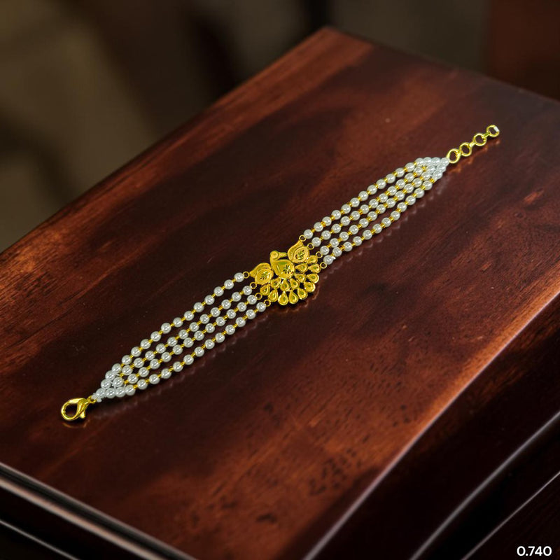 GOLD MANTASHA- (WBG93R)-(WGT: 0.740 GM APPROX) BIS CERTIFIED HUID HALLMARK 375 9KT GOLD MOTI MANTASHA WITH PEARL CHAIN FOR WOMEN.