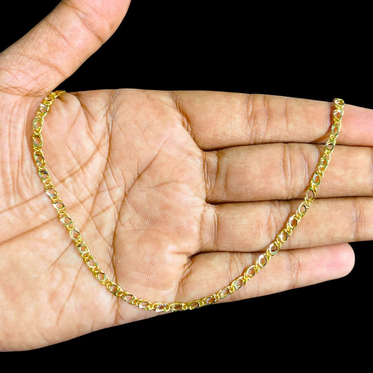 GOLD CHAIN- (WGT: 6.360 GM APPROX) BIS CERTIFIED HUID HALLMARK 9KT GOLD CHAIN (20 INCH) 1 PIECE FOR UNISEX.