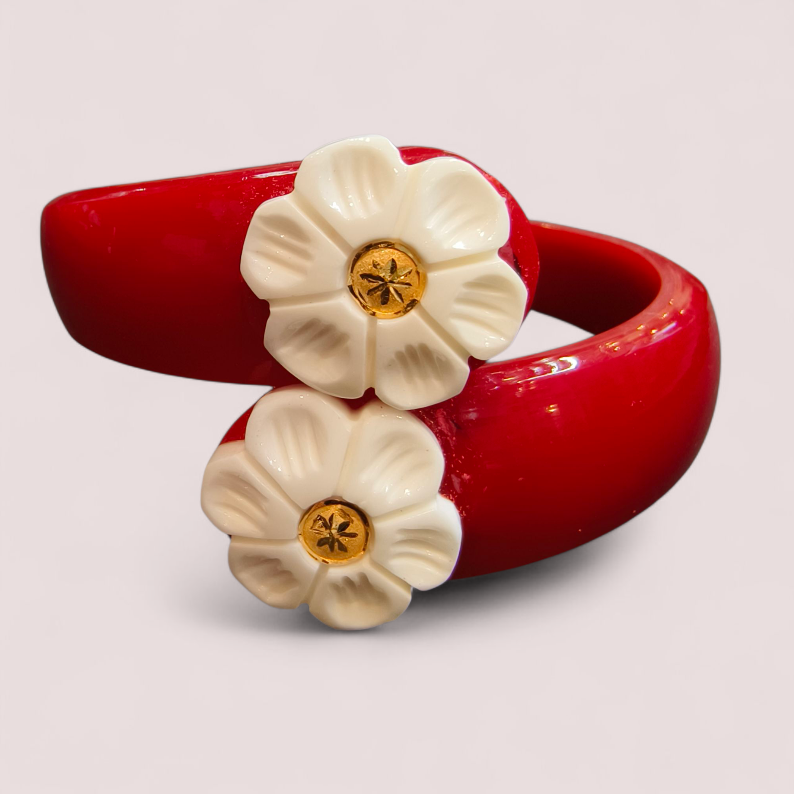CHALLENGE ON PRICE (TSP) FLOWER DESIGN TILOTAMA POLA WGT: 0.100 GM APPROX. HUID HALLMARK 22KT GOLD POLA BANGLE 1 PIECE FOR GIFTING YOU LOVED ONES. (GET ANY DESIGN AS PER SIZE AVAILABLITY).