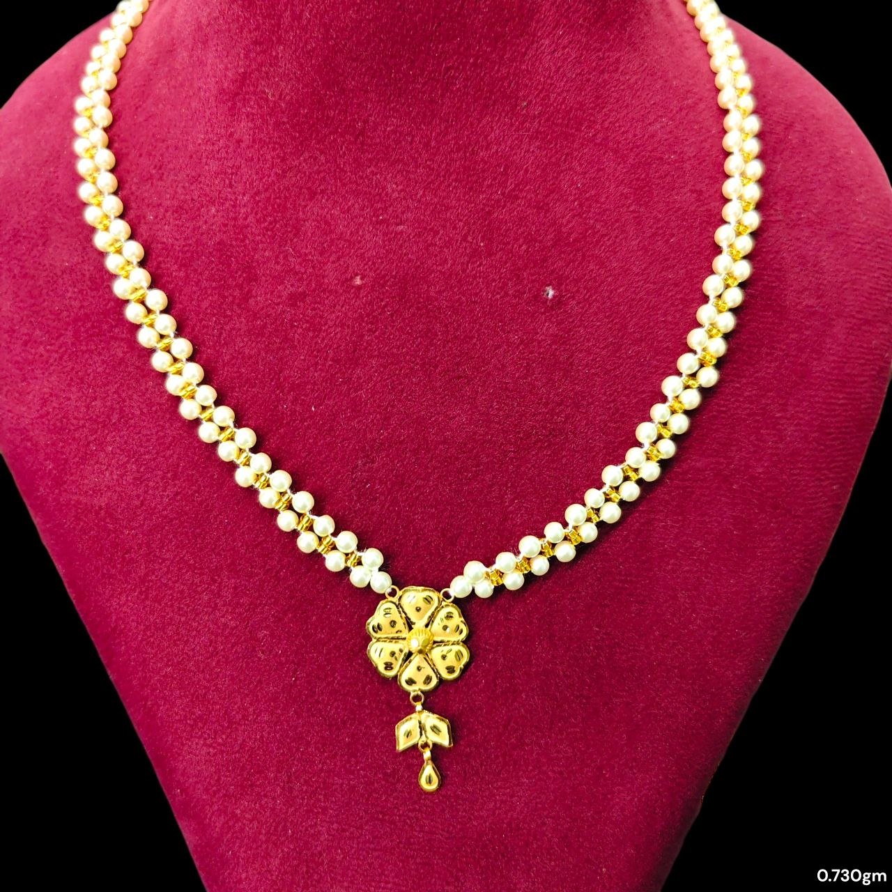 GMP9K- WGT: 0.730 GM APPROX CERTIFIED BIS HUID HALLMARK 375 9KT GOLD MOTI PENDANT 1 PIECE FOR WOMEN.