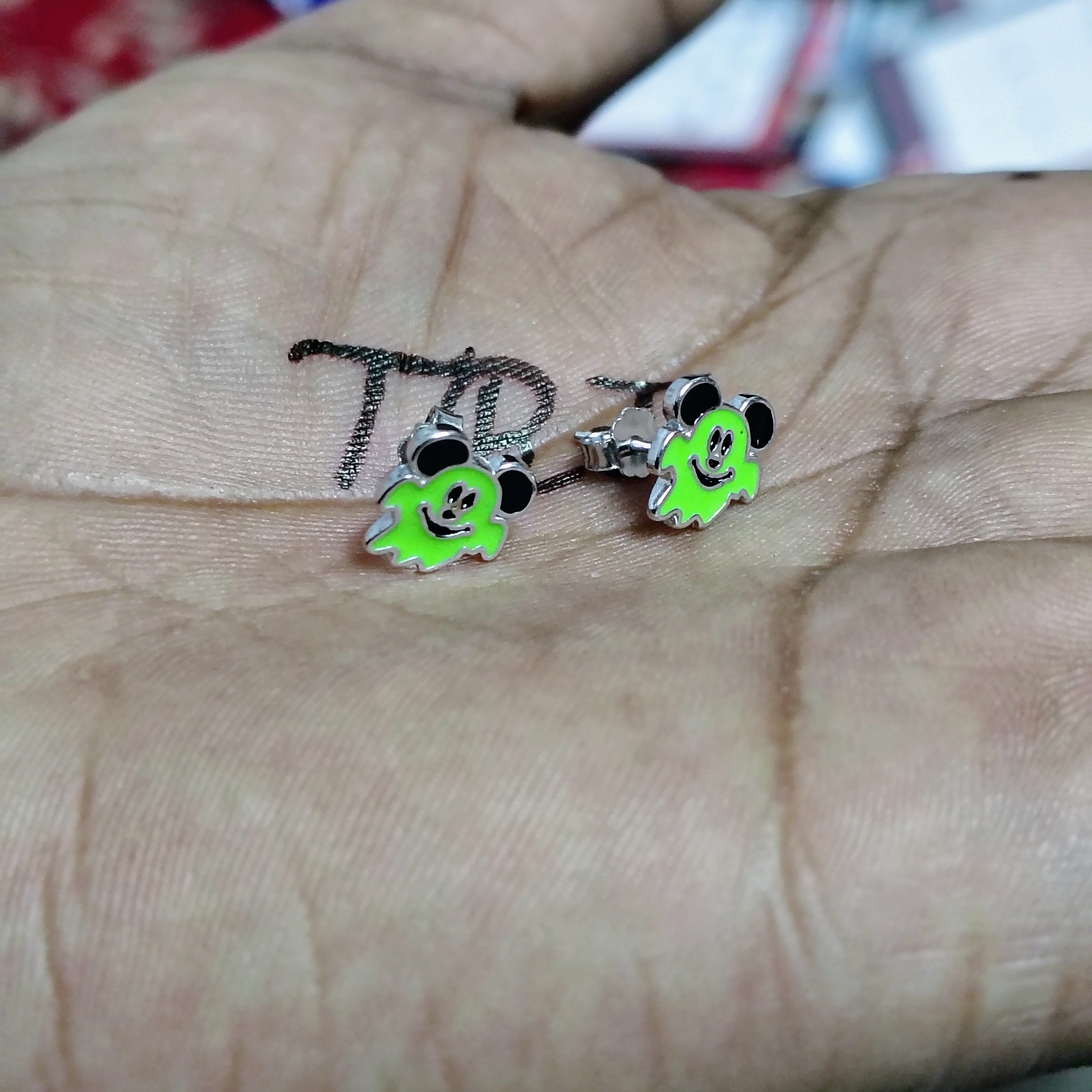 SILVER STUD - STERLING 925 HALLMARK SILVER STUD EARRINGS FOR WOMEN (1 PAIR) FOR REGULAR WEAR (SOLD ON MRP).