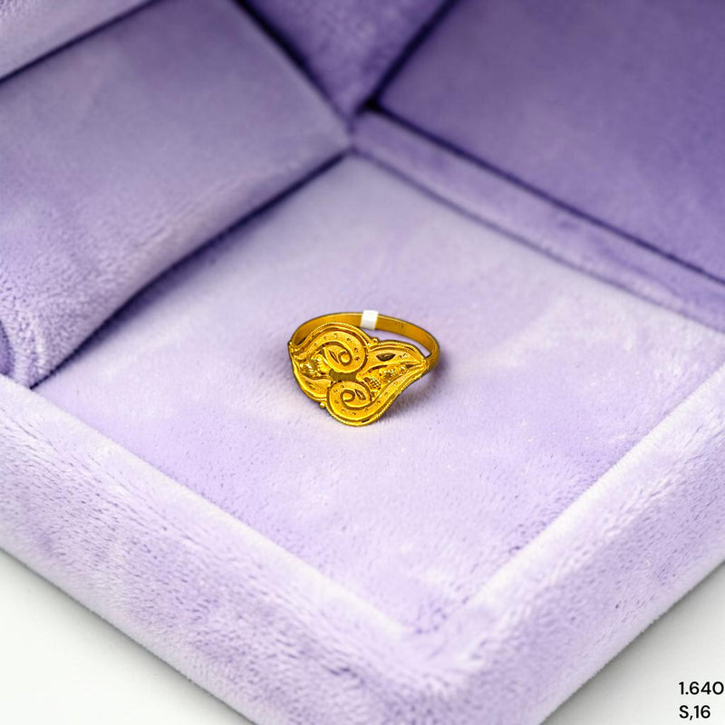 LADIES RING- (5WL1KS)-(SIZE: 16 ) WGT: 1.640 GM APPROX BIS CERTIFIED HUID HALLMARK 916 22KT GOLD RING FOR WOMEN 1 PIECE.