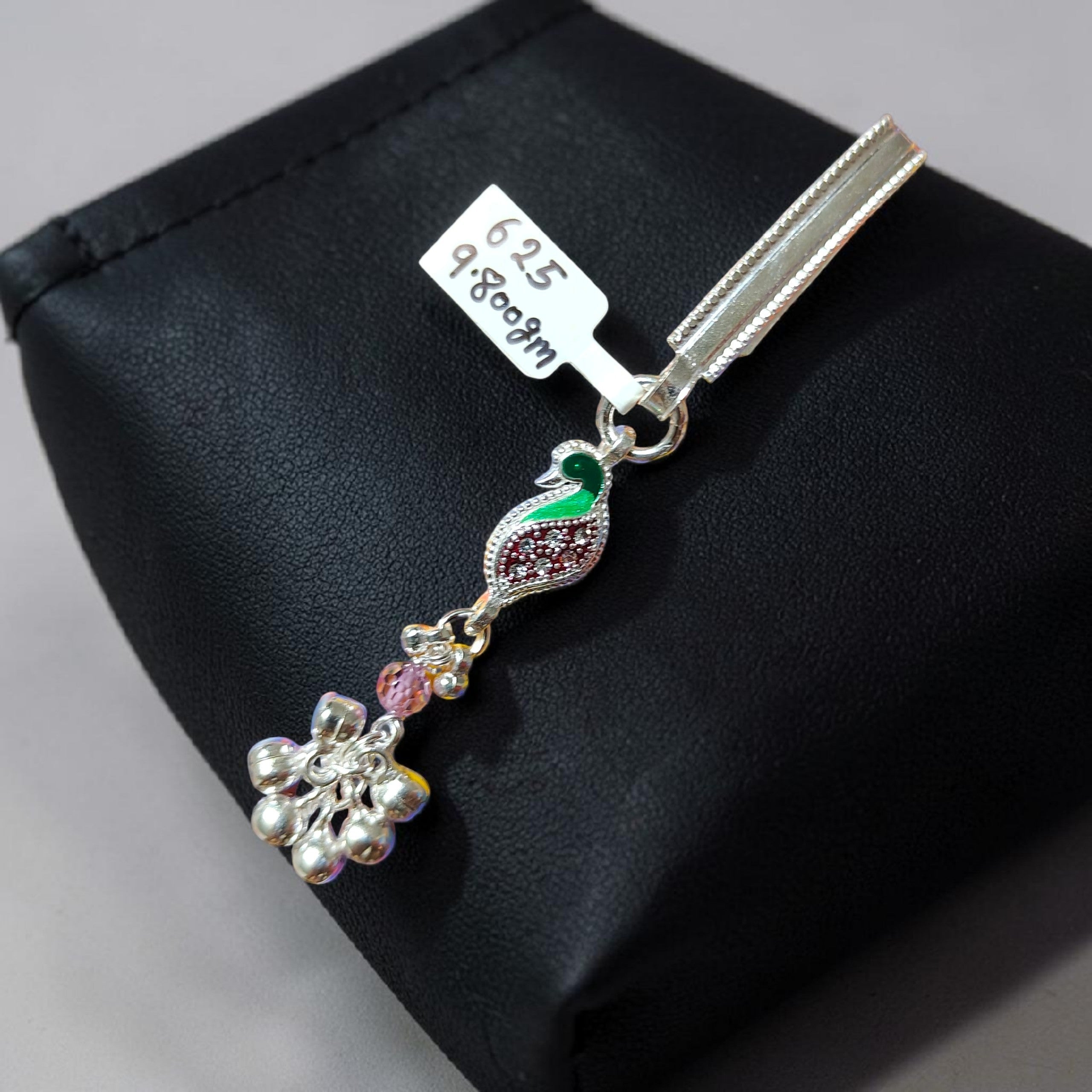 SILVER KAMAR CHABI- (WGT: 9.800 GM APPROX) 625 SILVER KAMAR CHABI 1 PIECE FOR MARRIAGE GIFT PURPOSE.
