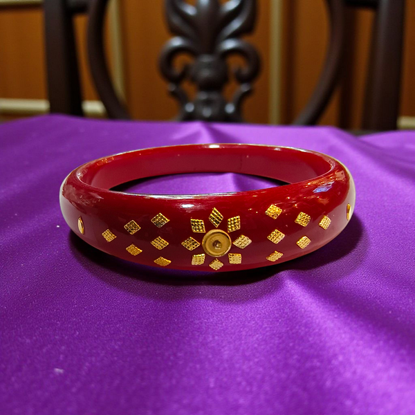 RED COLOUR HUID HALLMARK 18KT GOLD BRACELET POLA 1 PIECE FOR MARRIED WOMEN (REGULAR USE) APPROX WGT: 0.250 GM