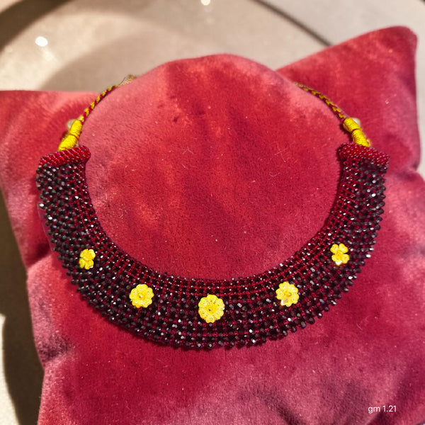 GCS9K- (WGT: 1.210 GM APPROX) HUID HALLMARK 375 9KT GOLD CRYSTAL CHATAI NECKLACE 1 PIECE WITH ADJUSTABLE TASSEL.