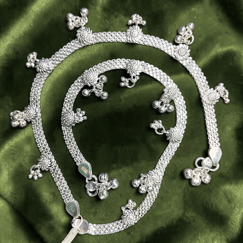 SILVER PAYEL- (A48) (WGT: 43.400 GM APPROX) BIS HALLMARK 925 SILVER PAYEL (ANKLET) 1 PAIR LENGTH: 10 INCH FOR WOMEN.