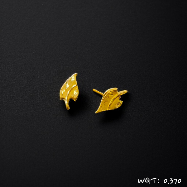 RAJLAXMI WGT: 0.370 GM APPROX HUID HALLMARK 916 22KT GOLD EAR TOPS STUD 1 PAIR FOR REGULAR USE.