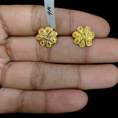 GOLD TOPS- (ZP8J3D)-(3NI2SZ) (WGT: 0.700 GM APPROX) BIS CERTIFIED HUID HALLMARK 375 9KT GOLD TOPS 1 PAIR BEST FOR MARRIAGE GIFT.