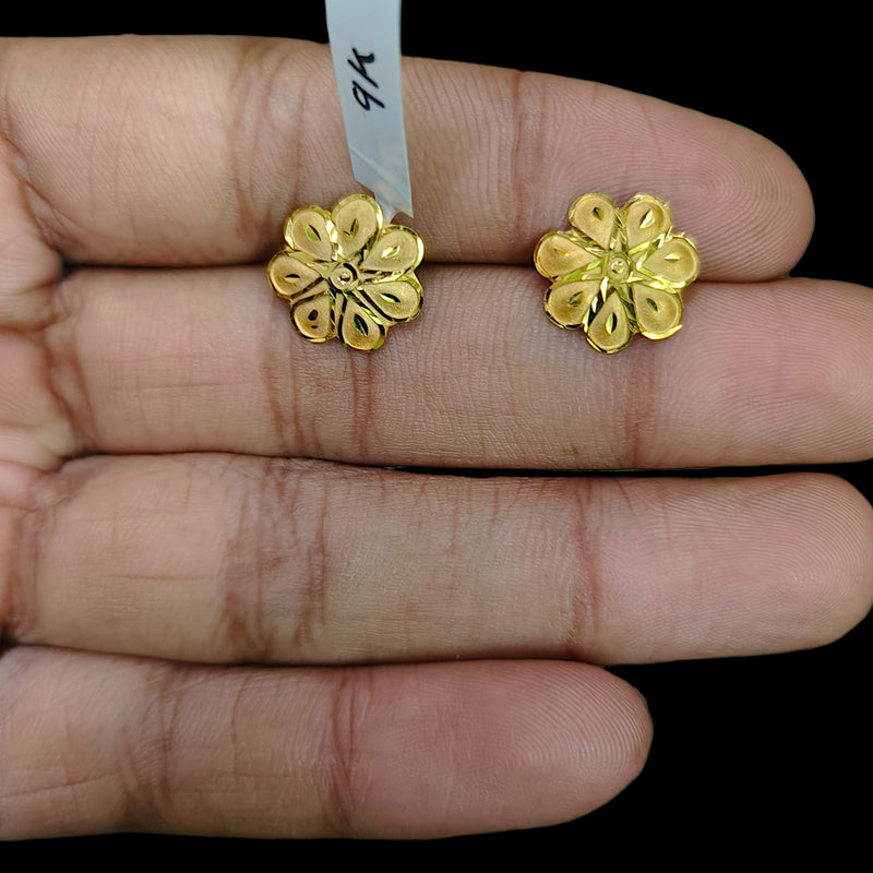 GOLD TOPS- (ZP8J3D)-(3NI2SZ) (WGT: 0.700 GM APPROX) BIS CERTIFIED HUID HALLMARK 375 9KT GOLD TOPS 1 PAIR BEST FOR MARRIAGE GIFT.
