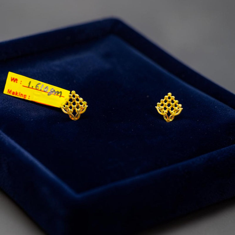 GOLD TOPS- BIS CERTIFIED (WGT: 1.610 GM APPROX) HUID HALLMARK 375 9KT GOLD TOPS 1 PAIR BEST FOR MARRIAGE GIFT.