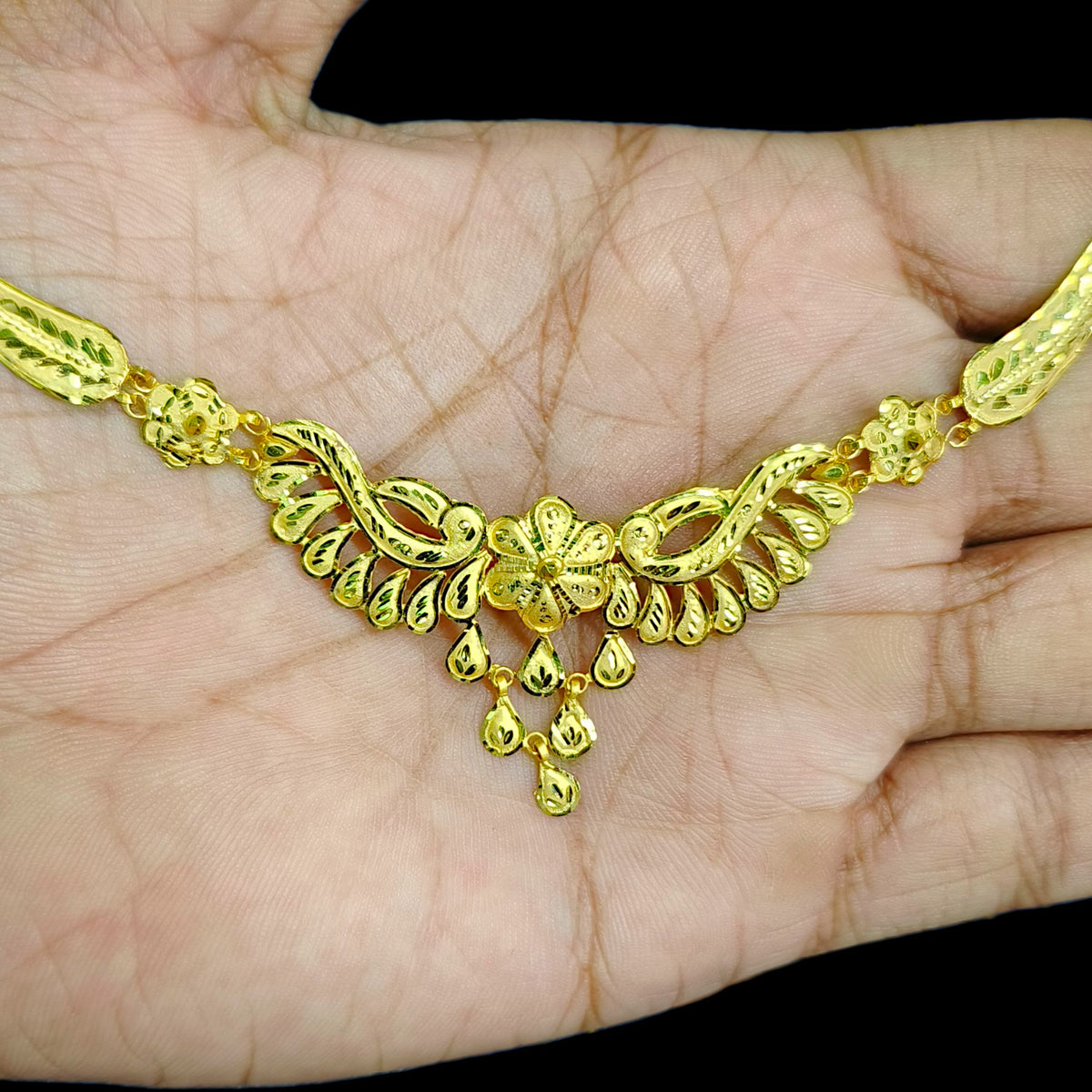 GOLD NECKLACE- (CXNV2L)-(WGT: 3.070 GM APPROX) BIS CERTIFIED HUID HALLMARK 375 9KT GOLD NECKLACE 1 PIECE FOR WOMEN WITH FREE ADJUSTABLE TASSEL.