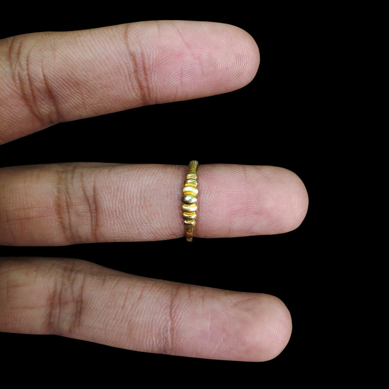 LADIES RING- (SIZE: 10) WGT: 1.050 GM APPROX 14KT HALLMARK GOLD RING FOR WOMEN 1 PIECE.