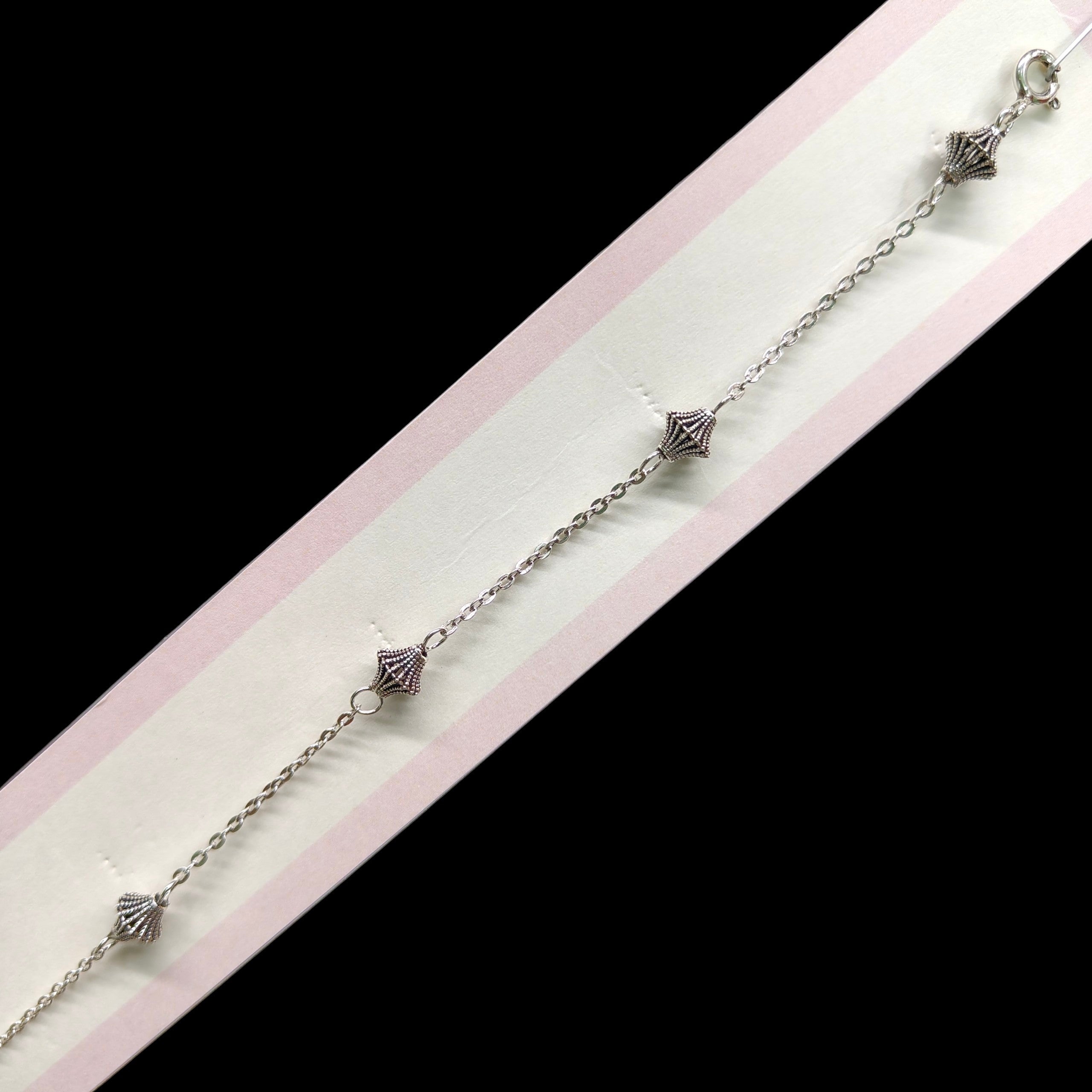 SILVER WRISTLET - BANKOK IMPORTED HALLMARK 925 SILVER WRISTLET FOR WOMEN 1 PIECE- (ADJUSTABLE FREE SIZE) SOLD ON MRP.