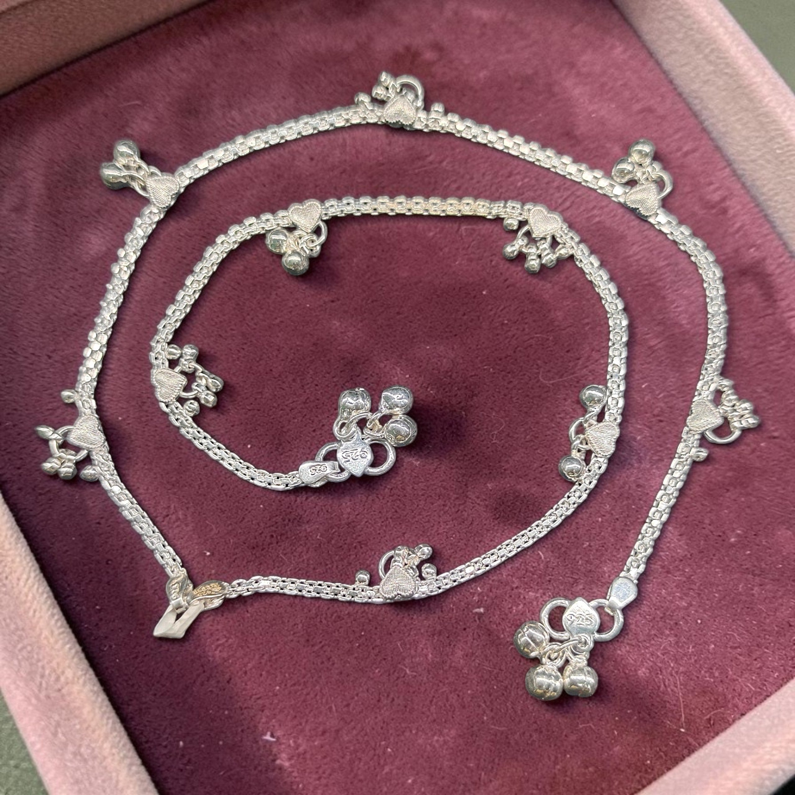 SILVER PAYEL- (WGT: 22.800 GM APPROX) BIS HALLMARK 925 SILVER PAYEL (ANKLET) 1 PAIR LENGTH: 10 INCH FOR WOMEN.