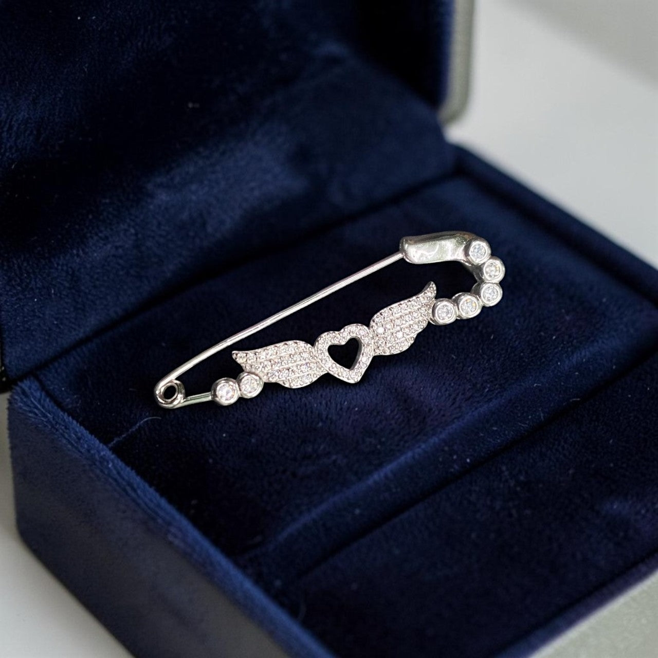 SILVER BROOCH- CERTIFIED BIS HALLMARK 925 SILVER BROOCH CEPTIPIN FOR SAREE 1 PIECE STUDDED WITH AMERICAN DIAMOND- (SOLD ON MRP) NON EXCHANGEABLE ITEM.