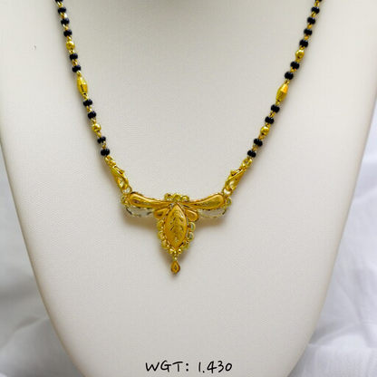 TRJ WGT: 1.430 GM APPROX 22KT HUID HALLMARK GOLD PENDANT MANGALSUTRA 1 PIECE WITH TASSEL.