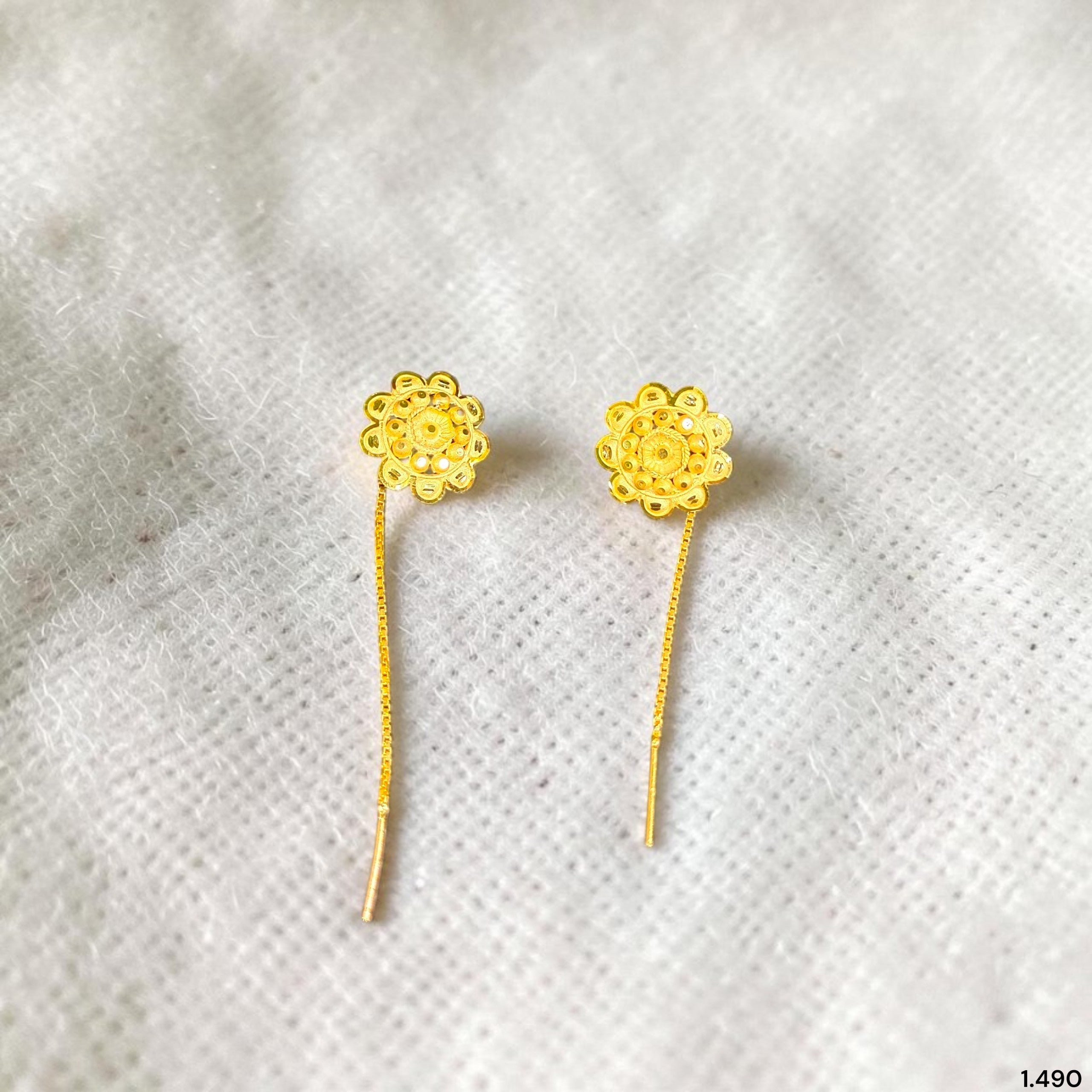 GOLD SUIDHAGA- (WGT: 1.490 GM APPROX) BIS CERTIFIED HUID HALLMARK 9KT GOLD SUIDHAGA EARRINGS (1 PAIR) FOR WOMEN. (5X9GFQ)-(Y3YMLA)