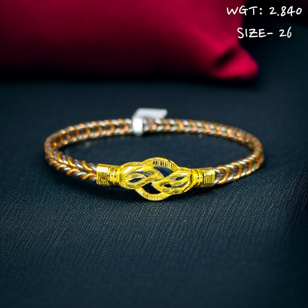 TRJ (SIZE: 26) WGT: 2.840 GM APPROX 22KT HUID HALLMARK GOLD NOA BANGLES 1 PIECE.