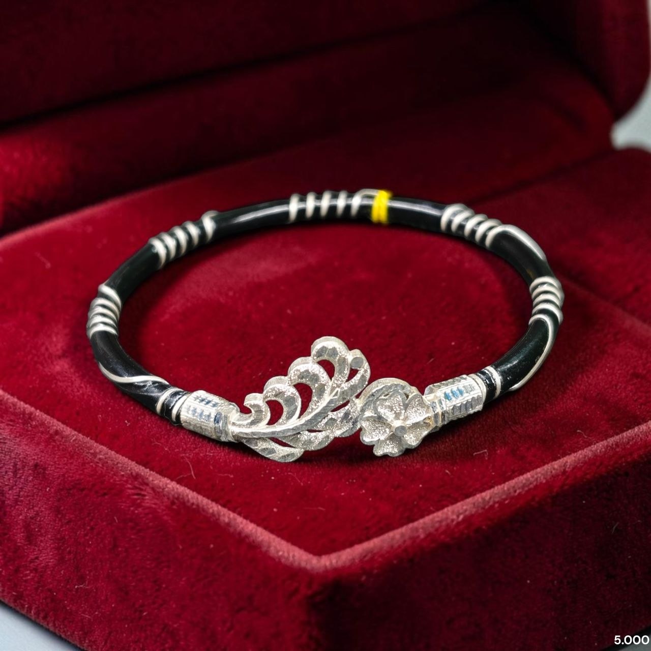 SNA92-(SIZE: 26) BIS HALLMARK 925 SILVER NOA BANGLES FOR WOMEN 1 PIECE - SOLD ON FIXED PRICE (LIFETIME EXCHANGE VALUE 50% ON PURCHASE PRICE)
