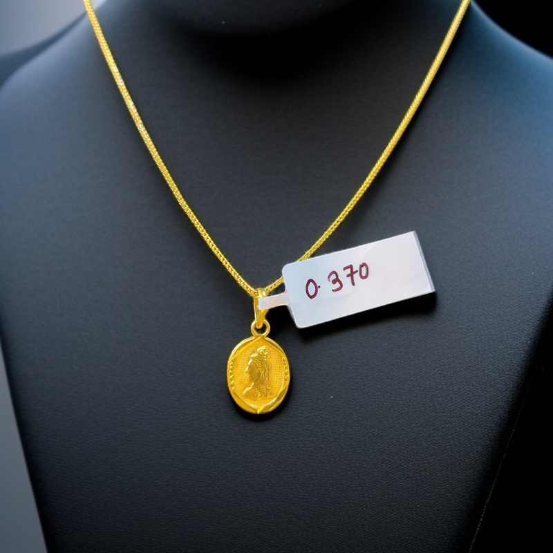 TRJ WGT: 0.370 GM APPROX KDM GOLD LOCKET 1 PIECE (50 TONCH) WITH ADJUSTABLE TASSEL.