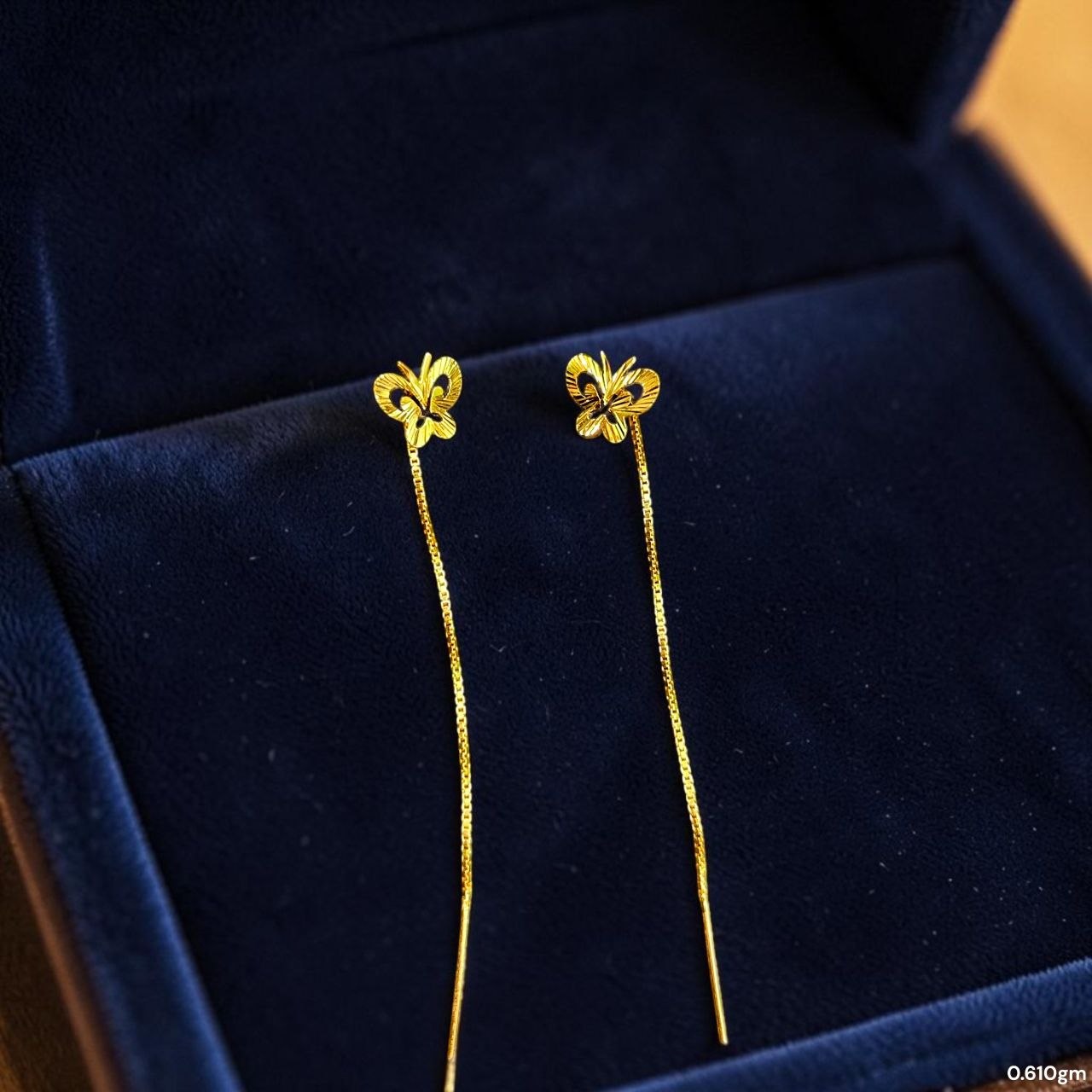 GOLD SUIDHAGA- (WGT: 0.610 GM APPROX) BIS CERTIFIED HUID HALLMARK 9KT GOLD SUIDHAGA EARRINGS (1 PAIR) FOR WOMEN.