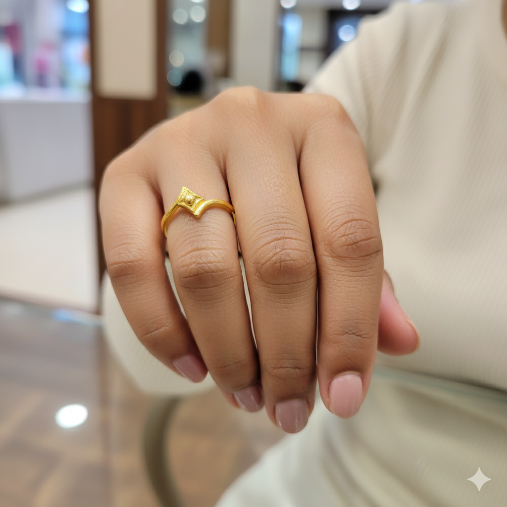 LADIES RING- TRJ (SIZE:15) WGT: 0.890 GM APPROX BIS CERTIFIED HUID HALLMARK 9KT GOLD FINGER RING FOR WOMEN 1 PIECE.