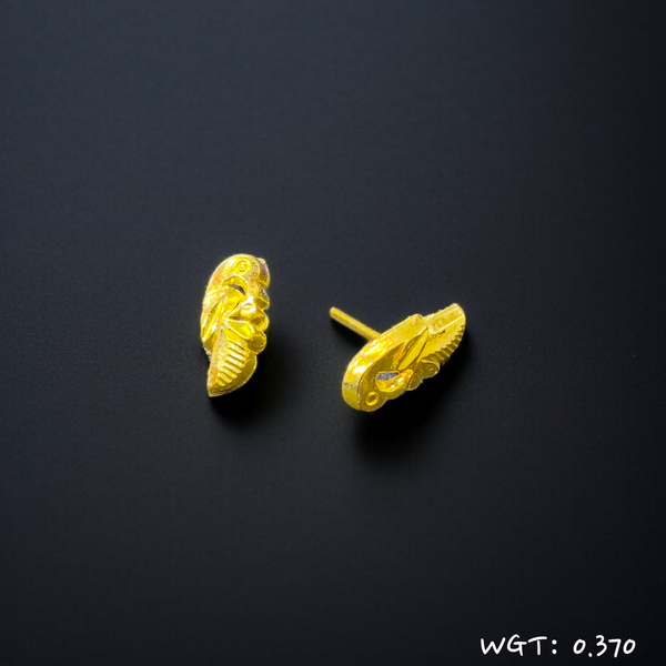 RAJLAXMI WGT: 0.370 GM APPROX HUID HALLMARK 916 22KT GOLD EAR TOPS STUD 1 PAIR FOR REGULAR USE.
