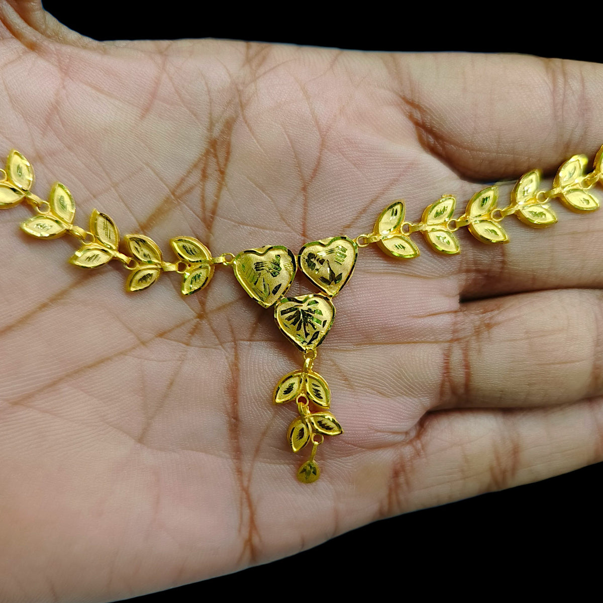 GOLD NECKLACE- (2RM3XJ)-(WGT: 1.720 GM APPROX) BIS CERTIFIED HUID HALLMARK 375 9KT GOLD NECKLACE 1 PIECE FOR WOMEN WITH FREE ADJUSTABLE TASSEL.