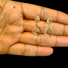 GOLD EARRINGS- WGT: 0.580 GM APPROX BIS CERTIFIED HUID HALLMARK 9KT GOLD EARRINGS 1 PAIR FOR WOMEN.