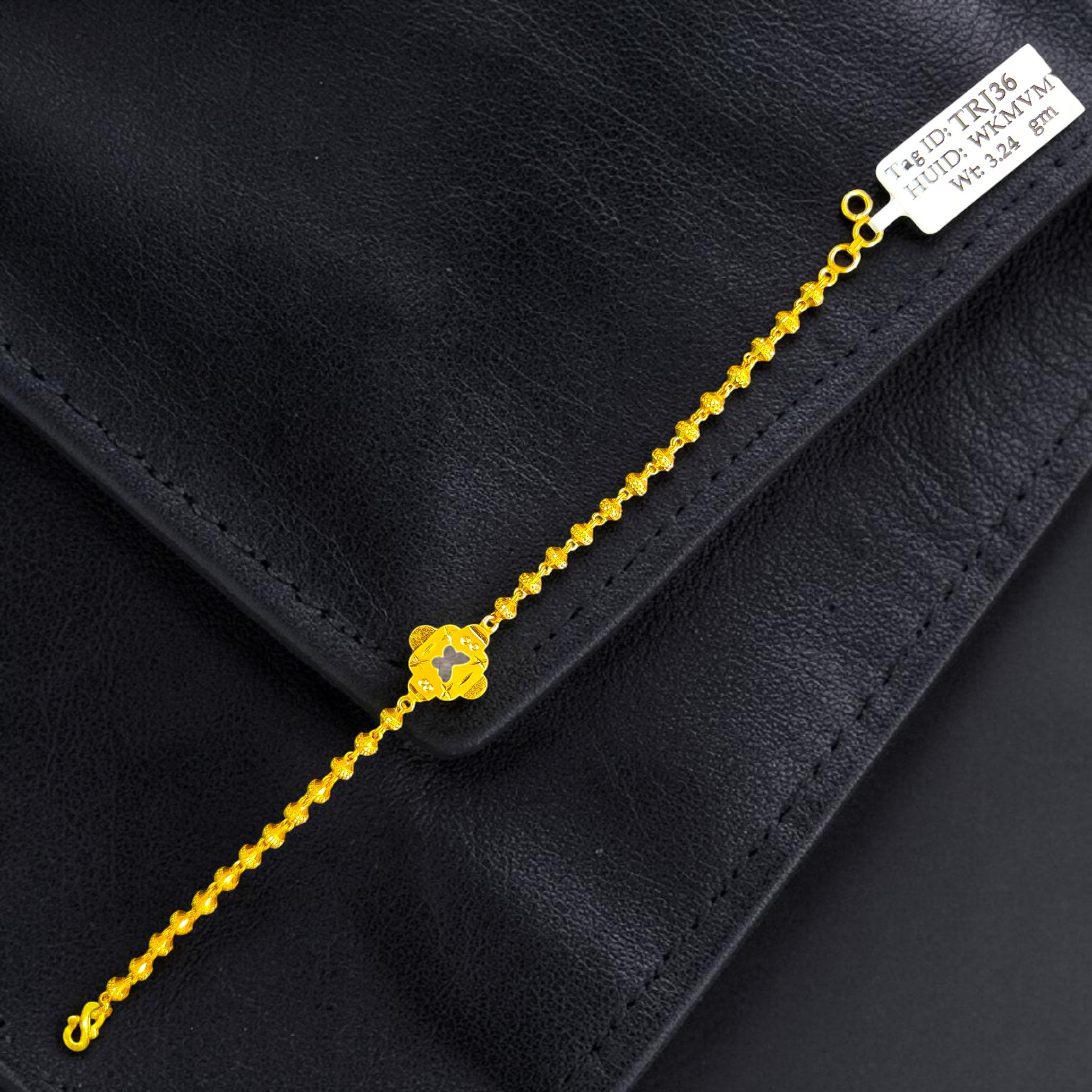 GOLD WRISTLET- 7" BIS CERTIFIED HUID HALLMARK 375 9KT GOLD WRISTLET APPROX WGT: 3.240 FOR WOMEN.