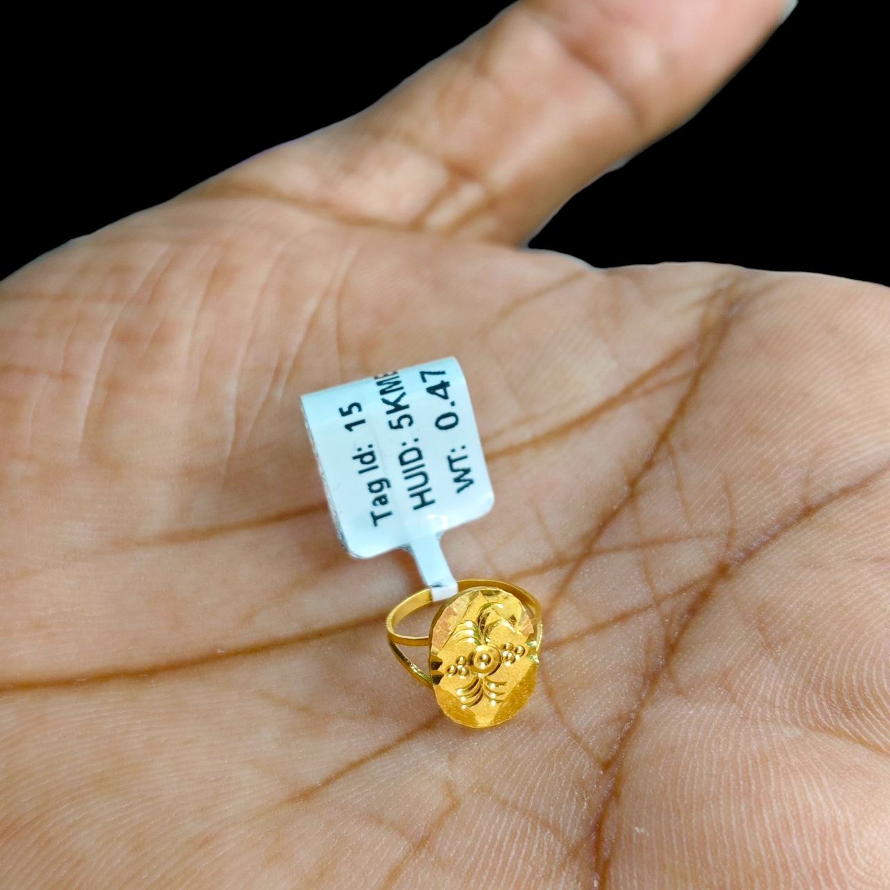 BABY JEWELLERY- TRJ WGT: 0.470 GM APPROX 22KT HUID HALLMARK GOLD BABY FINGER RING 1 PIECE FOR RICE CEREMONY & BIRTHDAY.