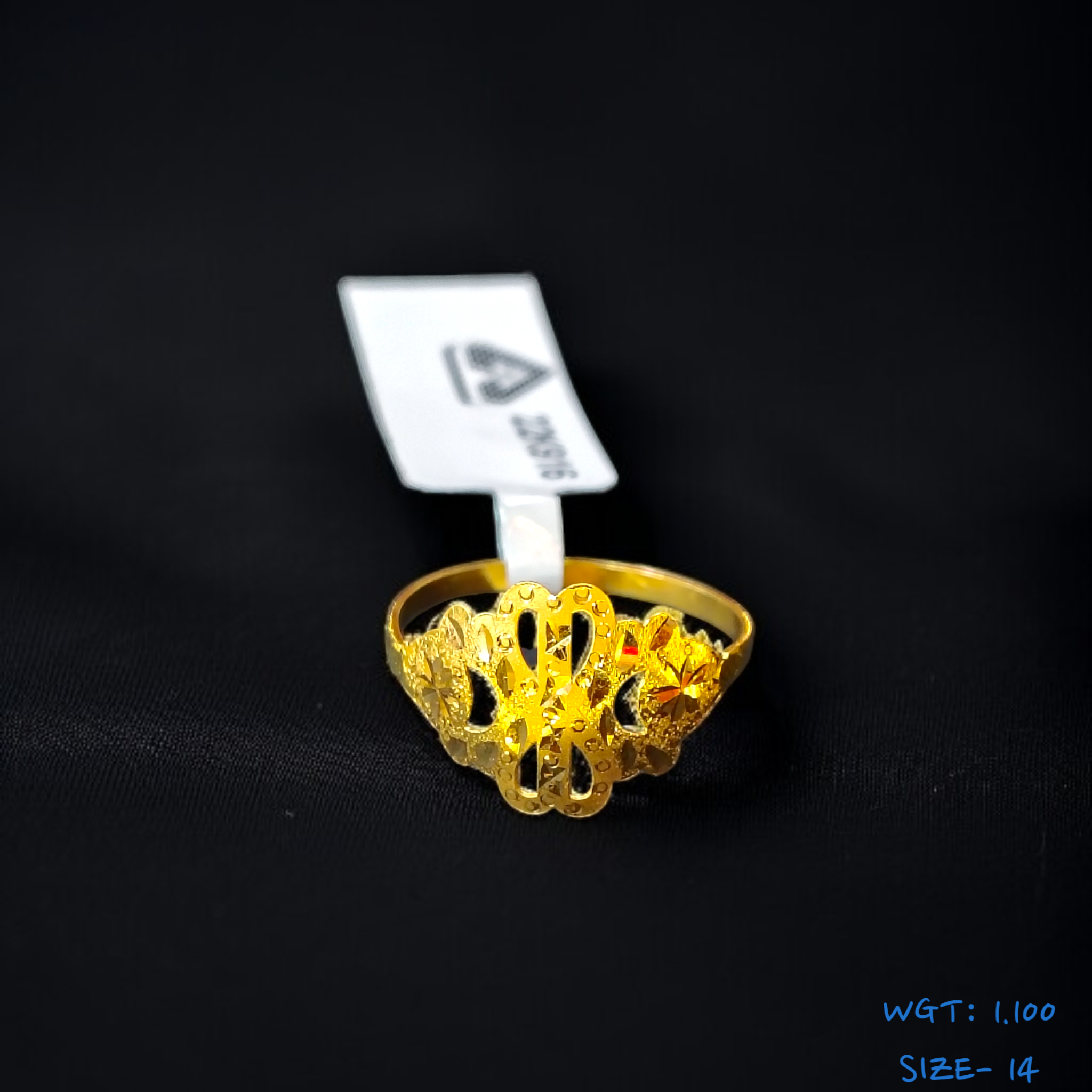 TRJ (SIZE: 14) WGT: 1.100 GM APPROX 22KT HUID HALLMARK GOLD RING FOR WOMEN 1 PIECE.