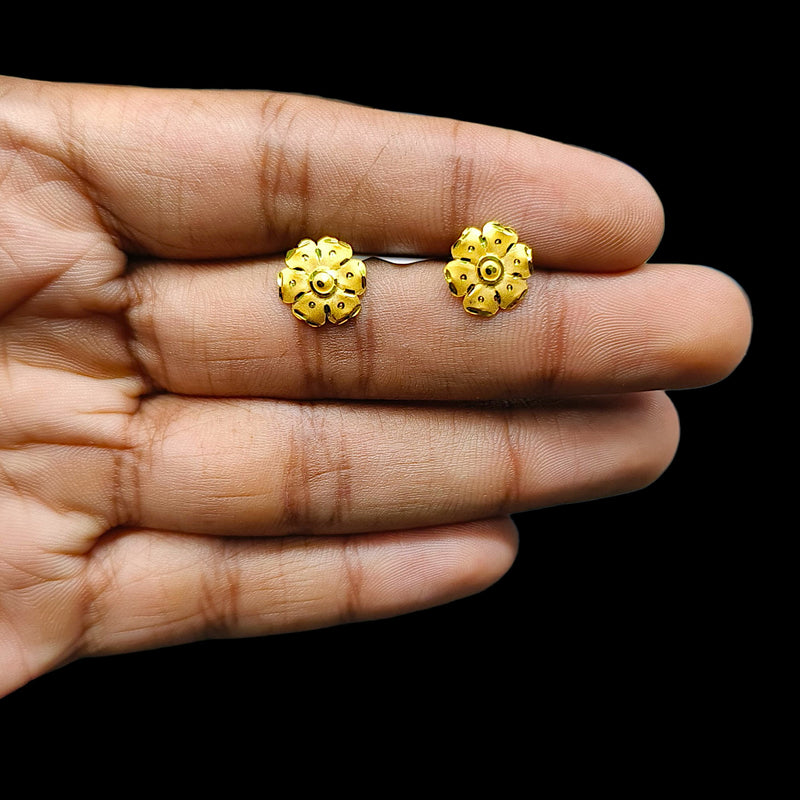 GOLD SUIDHAGA- (M8JVSS)-(TH3GH6) (WGT: 1.080 GM APPROX) BIS CERTIFIED HUID HALLMARK 9KT GOLD SUIDHAGA EARRINGS (1 PAIR) FOR WOMEN.
