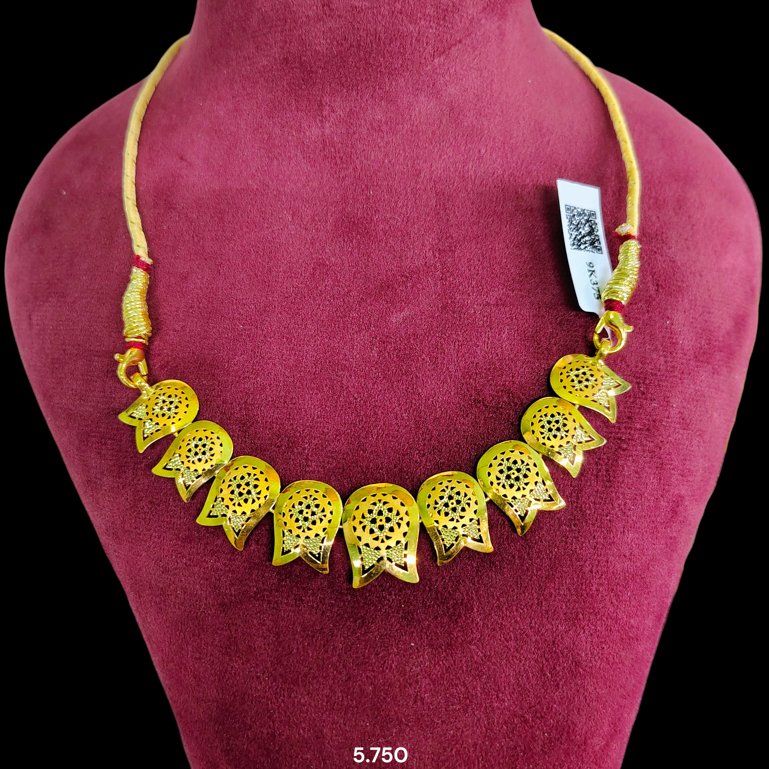 GOLD CHOKER NECKLACE -(WGT: 5.750 GM APPROX) BIS CERTIFIED HUID HALLMARK 9KT GOLD NECKLACE 1 PIECE FOR WOMEN.