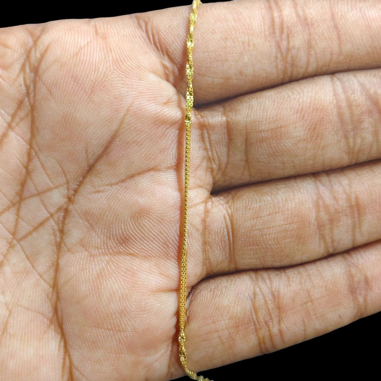 GOLD CHAIN- (WGT: 3.338 GM APPROX) BIS CERTIFIED HUID HALLMARK 9KT GOLD CHAIN (22 INCH) 1 PIECE FOR UNISEX.