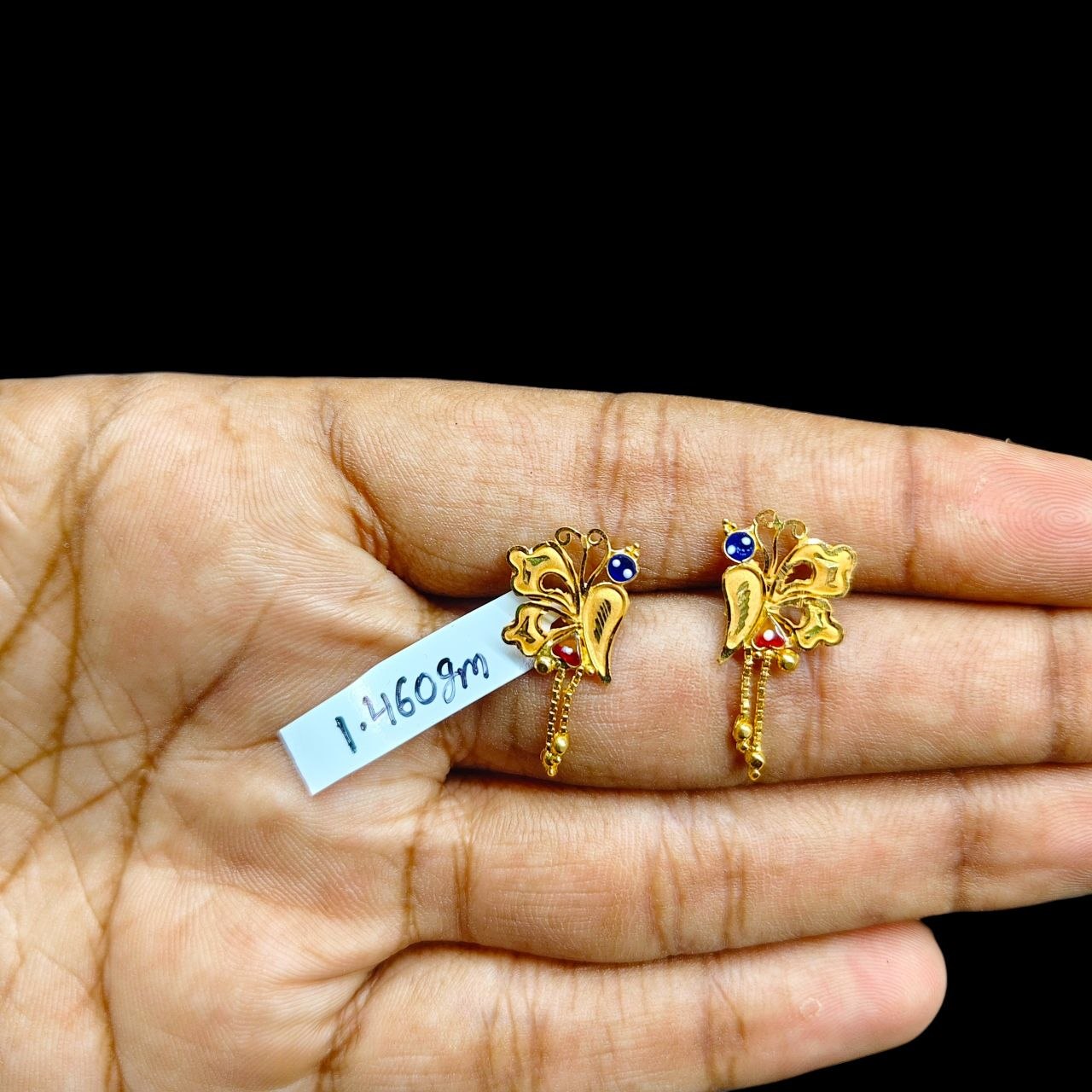 GOLD TOPS- BIS CERTIFIED WGT: 1.460 GM APPROX HUID HALLMARK 916 22KT GOLD TOPS 1 PAIR FOR WOMEN.