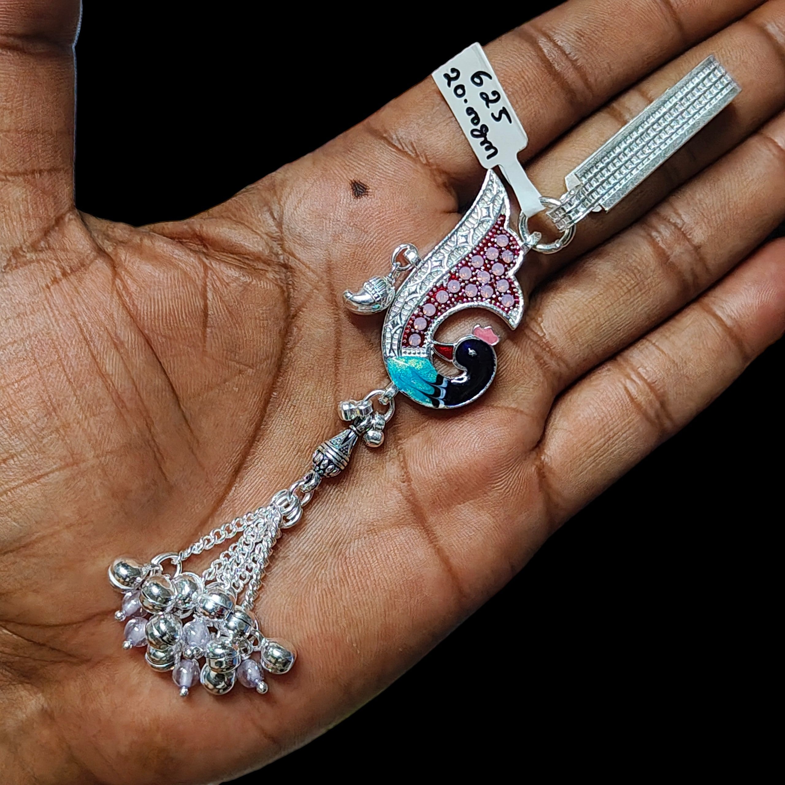 SILVER KAMAR CHABI- (WGT: 20.00 GM APPROX) 625 SILVER KAMAR CHABI 1 PIECE FOR MARRIAGE GIFT PURPOSE.
