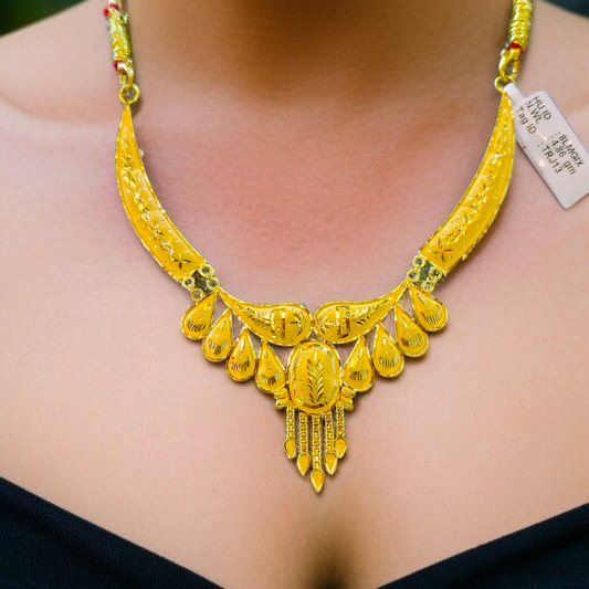 BIS CERTIFIED HUID HALLMAR 916 22KT GOLD NECKLACE CHOKER (WGT: 4.860 GM) 1 PIECE FOR WOMEN.