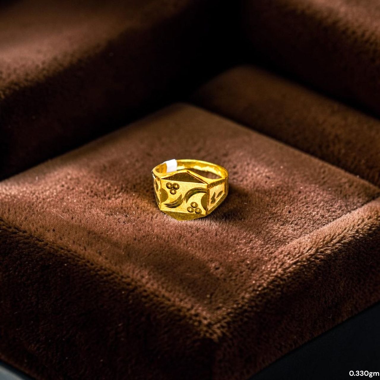 BABY JEWELLERY- TRJ WGT: 0.330 GM APPROX 375 9KT HUID HALLMARK GOLD BABY FINGER RING 1 PIECE FOR RICE CEREMONY & BIRTHDAY.(DZQ4EM)