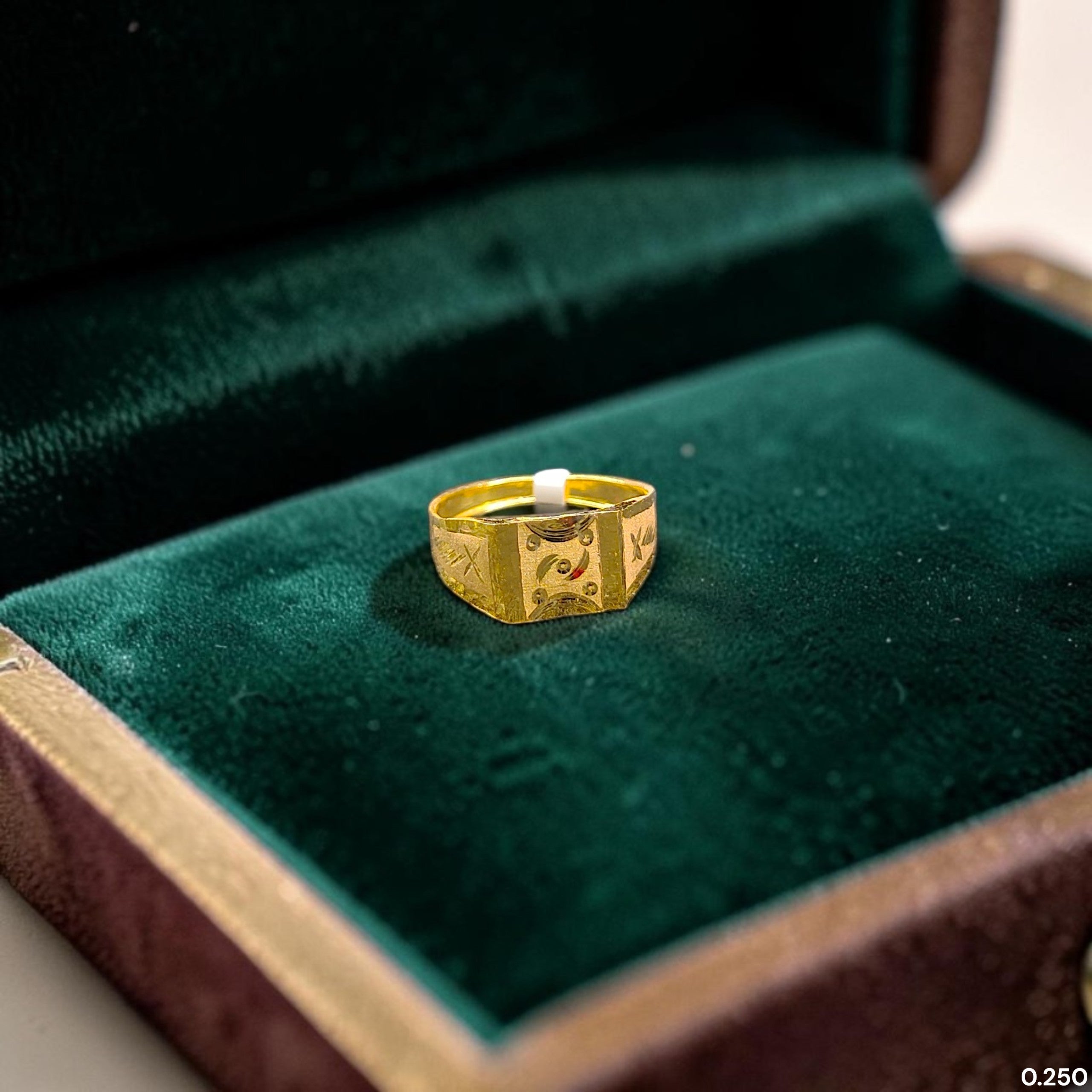 BABY JEWELLERY- TRJ WGT: 0.250 GM APPROX 375 9KT HUID HALLMARK GOLD BABY FINGER RING 1 PIECE FOR RICE CEREMONY & BIRTHDAY.(HVZIWL)