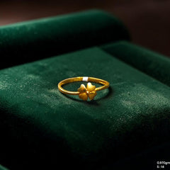 LADIES RING- (SIZE: 14) WGT: 0.970 GM APPROX 14KT HALLMARK GOLD RING FOR WOMEN 1 PIECE.
