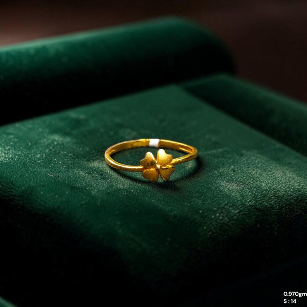 LADIES RING- (SIZE: 14) WGT: 0.970 GM APPROX 14KT HALLMARK GOLD RING FOR WOMEN 1 PIECE.