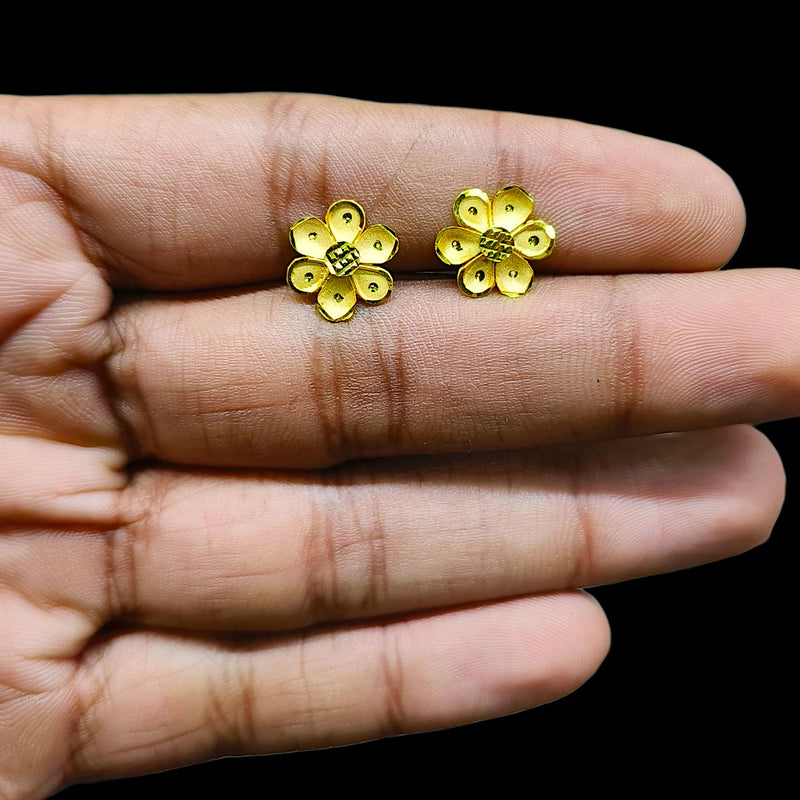 GOLD SUIDHAGA- (QZ8PJE)-(7YPVZ1) (WGT: 1.050 GM APPROX) BIS CERTIFIED HUID HALLMARK 9KT GOLD SUIDHAGA EARRINGS (1 PAIR) FOR WOMEN.