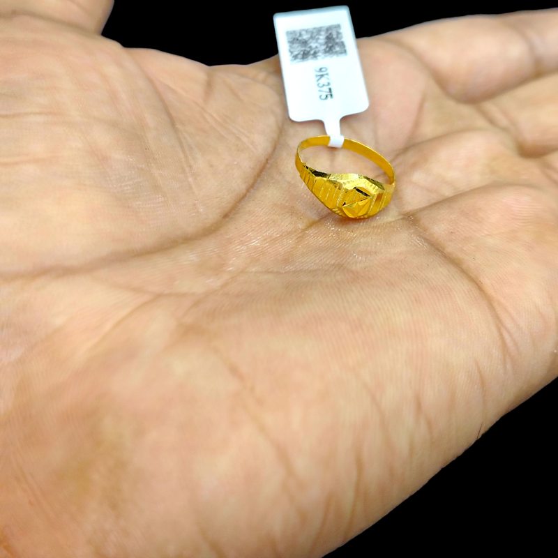 BABY JEWELLERY- TRJ WGT: 0.360 GM APPROX 375 9KT HUID HALLMARK GOLD BABY FINGER RING 1 PIECE FOR RICE CEREMONY & BIRTHDAY.