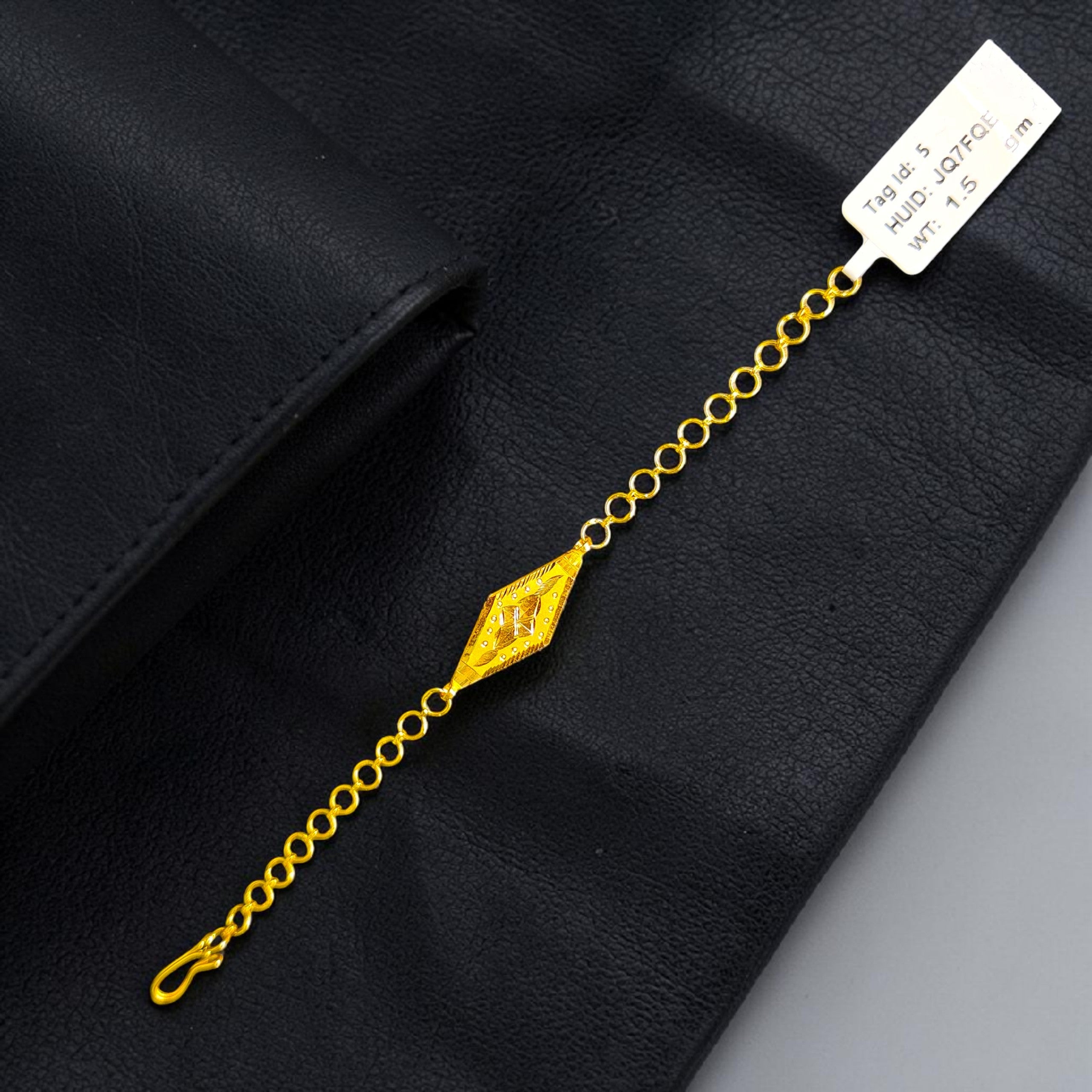 GOLD BABY WRISTLET- BIS CERTIFIED WGT: 1.500 GM APPROX HUID HALLMARK 22KT GOLD WRISTLET 1 PIECE FOR BABY.