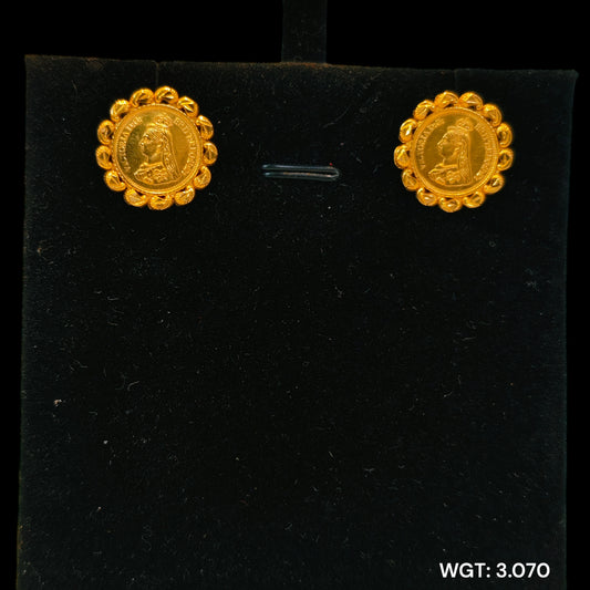 (GPT) TRJ WGT: 3.070 GM APPROX 22KT HUID HALLMARK GOLD EAR STUD 1 PAIR FOR REGULAR USE.