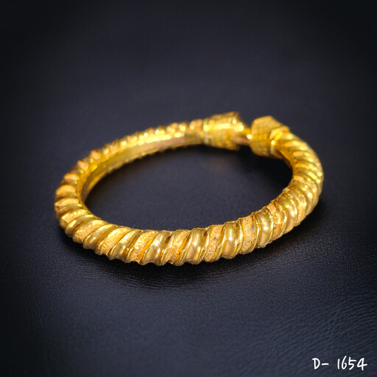TRJ (SIZE: 24) HALLMARK 22KT GOLD COVERING BALA 1 PIECE APPROX WGT: 2.900 GM WITH XRF BARCODE PURITY CARD FOR WOMEN - (BILL & CARD MANDATORY- FOR EXCHANGE LIFETIME IN STORE ONLY).