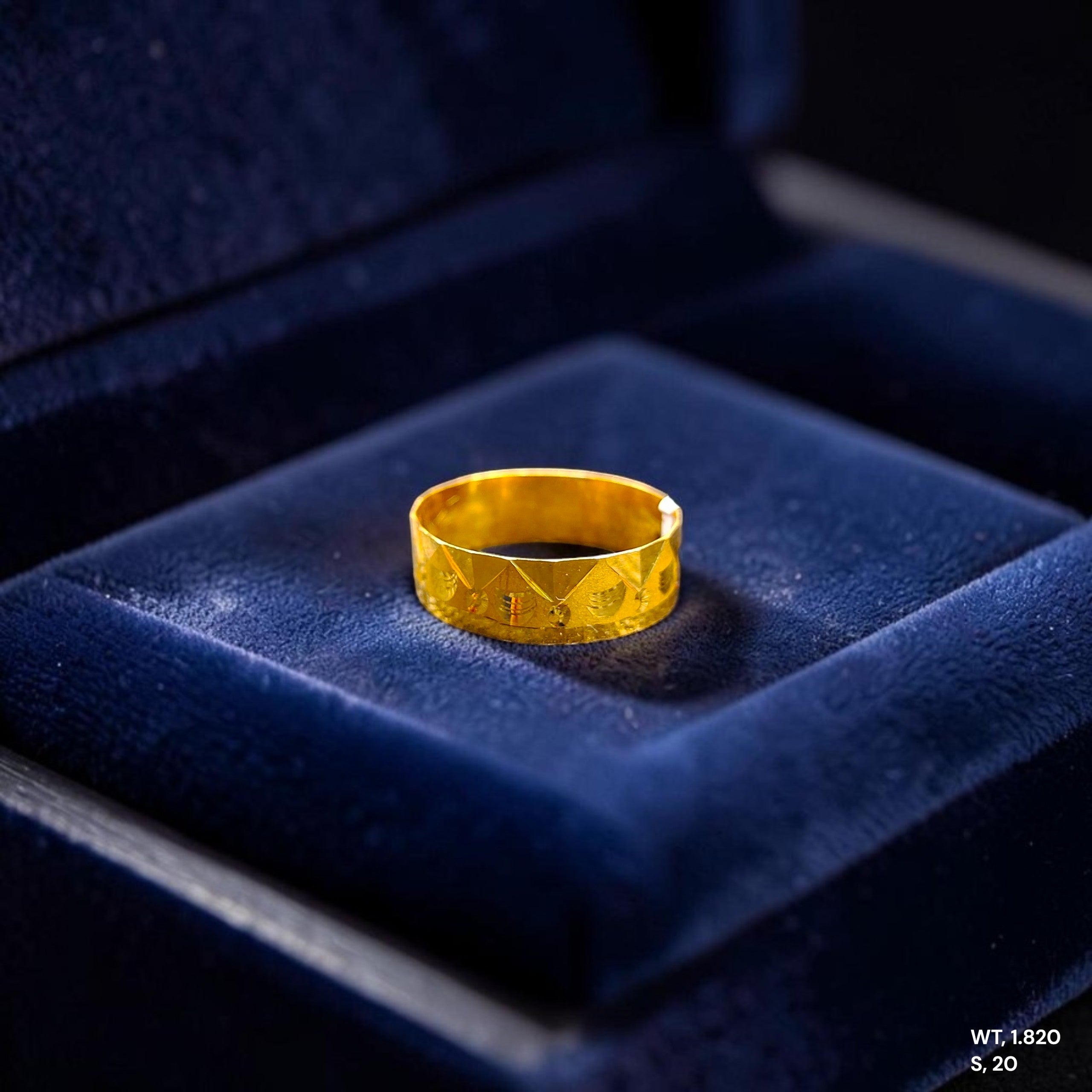 LADIES RING- (SIZE: 20 ) WGT: 1.820 GM APPROX BIS CERTIFIED HUID HALLMARK 916 22KT GOLD RING FOR WOMEN 1 PIECE.